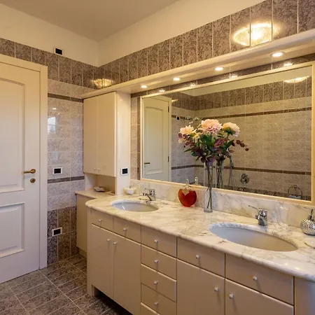 Degli Angeli Lägenhet Soiano Del Lago